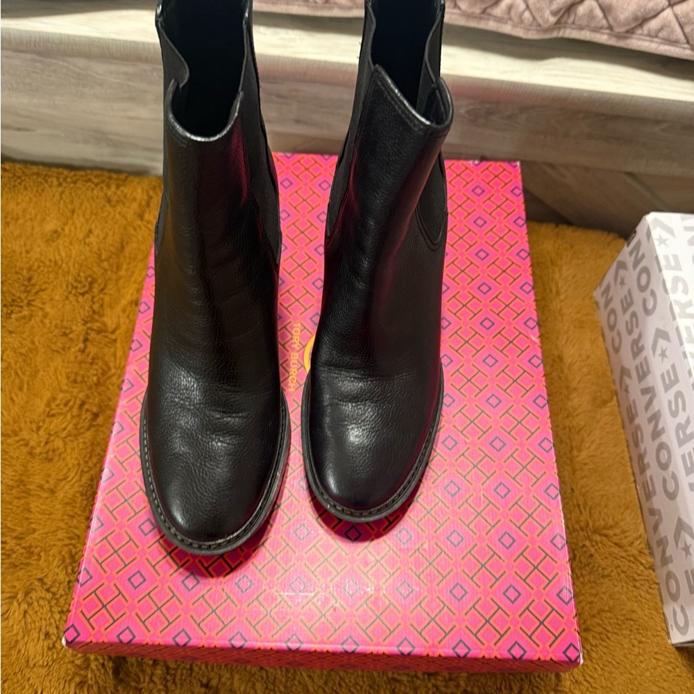 Tory Burch Black Leather Ankle Booties